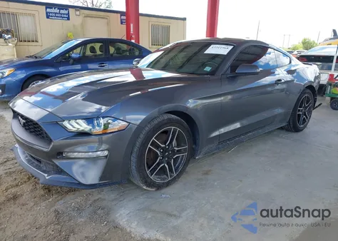 2023 Ford Mustang Ecoboost Premium Fastback z USA, uszkodzony, nr VIN 1FA6P8TH7P5108480